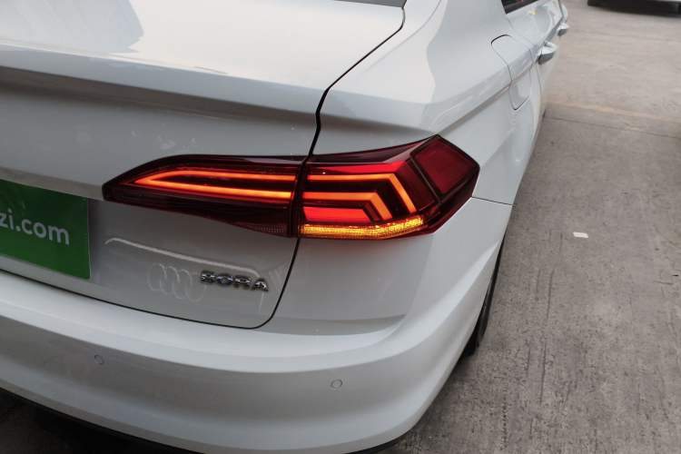 Used Volkswagen Bora 2020 1.5L Automatic Fashion Edition
