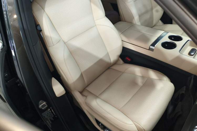 Used Li Auto L7 2023 Pro Model
