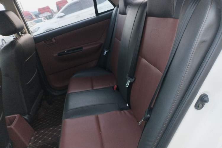 Used BYD F3 2012 Energy-Saving Edition 1.5L Manual Comfort Model
