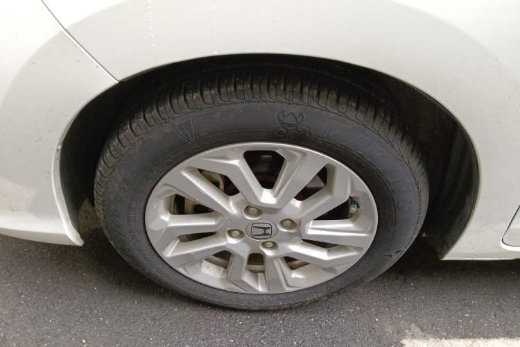 Used Honda Fit 2018 1.5L CVT Comfort Sunroof Version