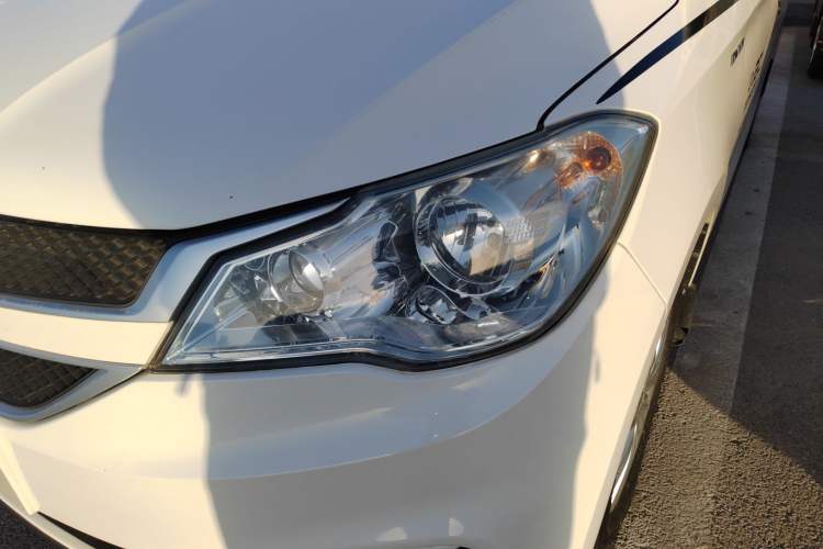 Used Wuling Hongguang 2015 1.5L S1 Standard China V-Emission Standards
