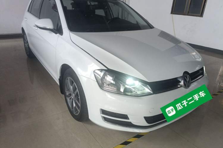 Used Volkswagen Golf 2016 230TSI Automatic Luxury Version
