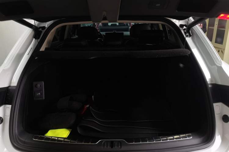 Used Hima AITO M5 2022 Range-Extended Rear-Drive Standard Version
