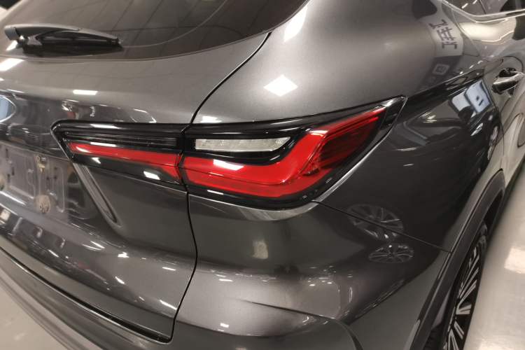 Used Oshan X5 2021 Revised Version 1.5T DCT Luxury Edition
