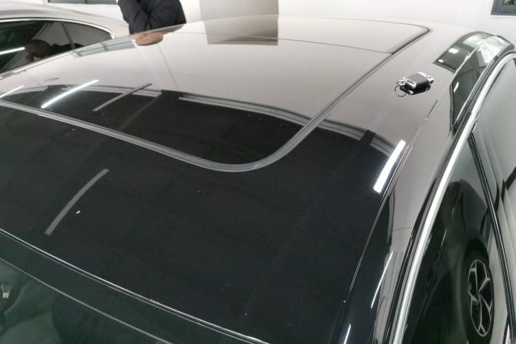 Used Volkswagen Magotan 2017 330TSI DSG Luxury Model
