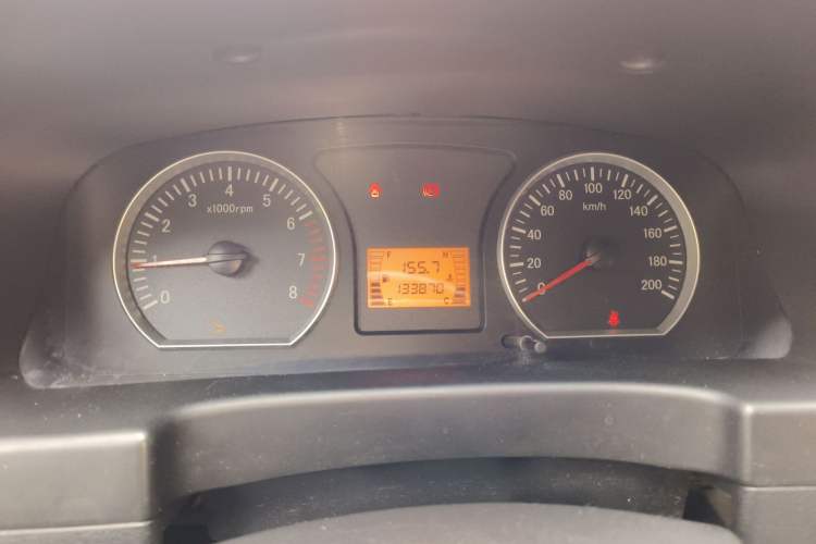 Used FORTHING Lingzhi 2016 M3 1.6L 7-Seater Comfort Model China V Standard