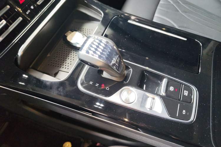 Used GAC Trumpchi M8 2024 Master Series Super Hybrid Edition