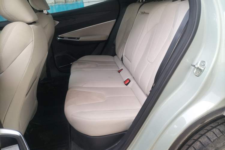 Used Geely Auto Emgrand X7 Sport 2023 Boyue COOL 1.5TD ZhiZun Edition
