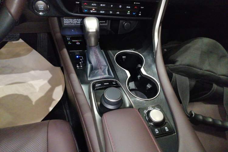 Used Lexus RX 2016 300 4x4 Elegant Edition China V-standard