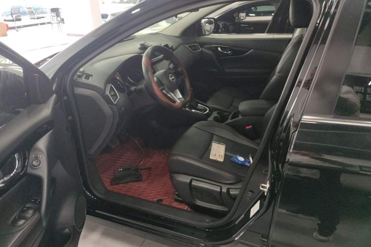 Used Nissan Qashqai 2023 Classic 2.0L CVT XV Comfort Edition