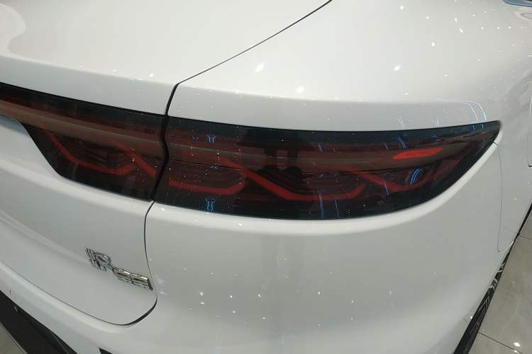 Used BYD Han 2023 DM-i Champion Edition 121KM Prestige Model