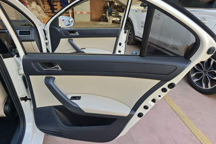 Used Skoda Rapid 2016 1.6L Automatic Chuanxing Edition
