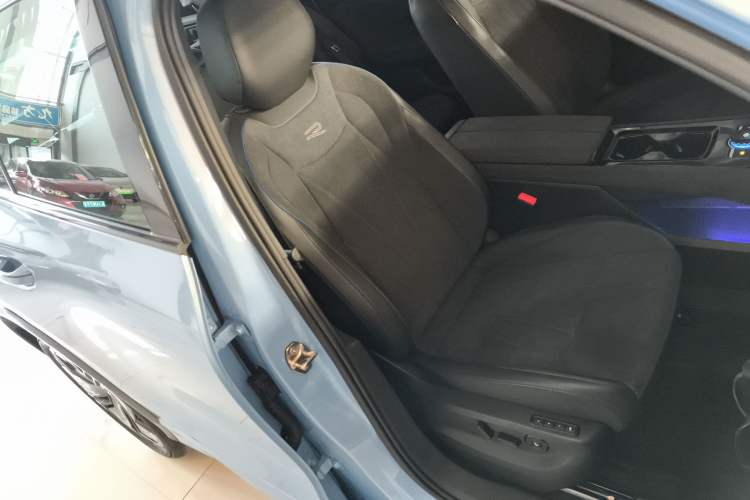 Used Volkswagen Tiguan L 2024 PRO 380TSI Four-Wheel Drive R-Line Prestige Edition
