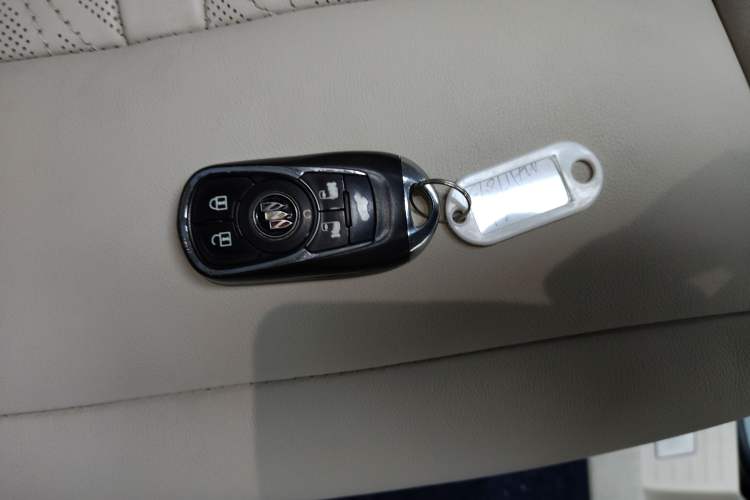 Used Buick GL8 2021 Avenir Aivia Six-Seat Luxury Edition
