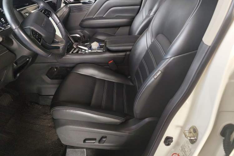 Used Venucia Star 2020 260T Automatic 48V Mild Hybrid Turbocharged Star Edition