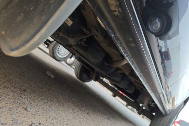 Used Ford Transit 2019 2.0T Diesel Multi-Purpose Commercial Vehicle Short Wheelbase Low Roof 6-Seater China VI Standard
