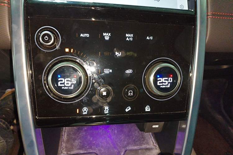 Used Land Rover Discovery Sport 2022 249 PS Metropolitan Edition 5 Seats
