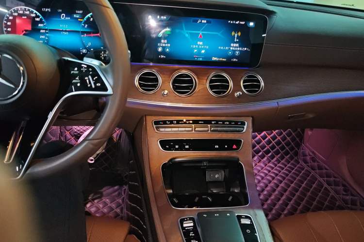 Used Mercedes-Benz E-Class 2023 E 260 L
