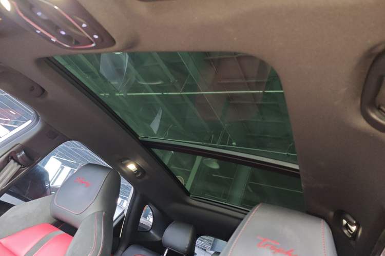 Used MG HS 2019 30T Automatic 2WD Trophy Supreme Edition China VI Standard
