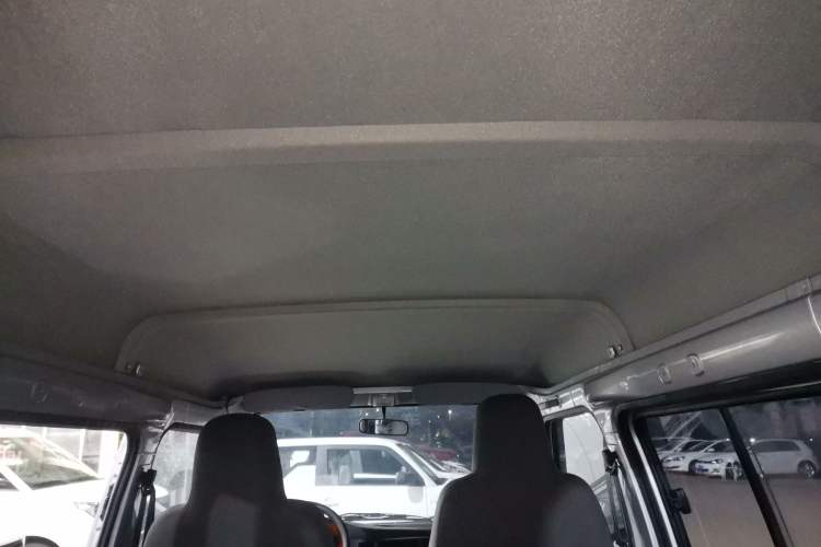 Used Wuling Zhiguang 2020 1.2L Practical Model China VI LSI