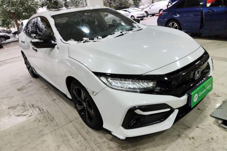 Used Honda Civic 2021 HATCHBACK 220TURBO CVT Trendy Cool Edition
