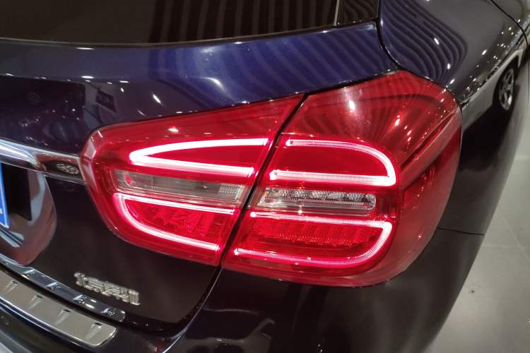 Used Mercedes-Benz GLA 2016 GLA 200 Fashion Model