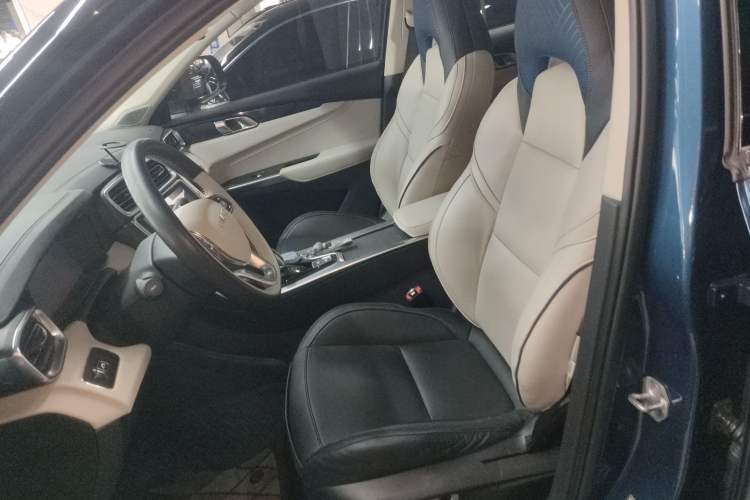 Used Lynk & Co 01 2017 2.0T Two-Wheel Drive Zhaopu Version
