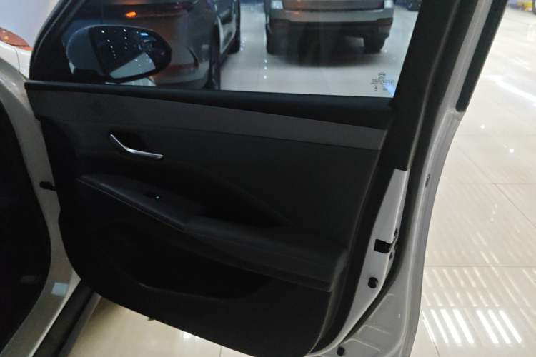 Used BYD Qin PLUS 2025 DM-i Smart Drive 55KM Leading Model
