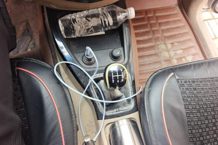 Used Wuling Hongguang 2013 1.5L Luxury Model
