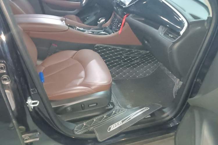 Used Buick Envision 2020 20T Two-Wheel Drive Luxury Model
