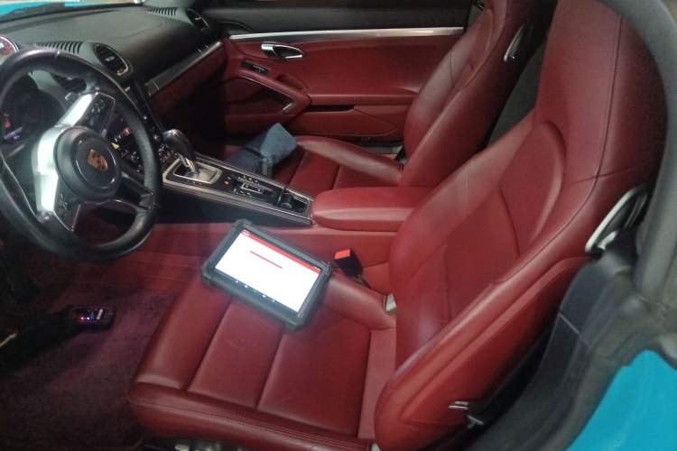 Used Porsche 718 2018 Boxster 2.0T