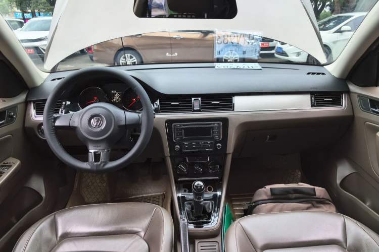 Used Volkswagen Bora 2014 1.6L Manual Comfort Model
