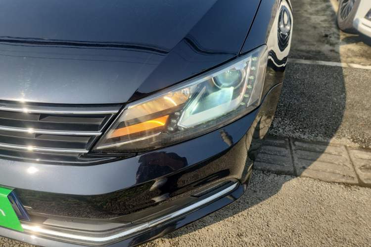 Used Volkswagen Sagitar 2016 230TSI 25th Anniversary Edition
