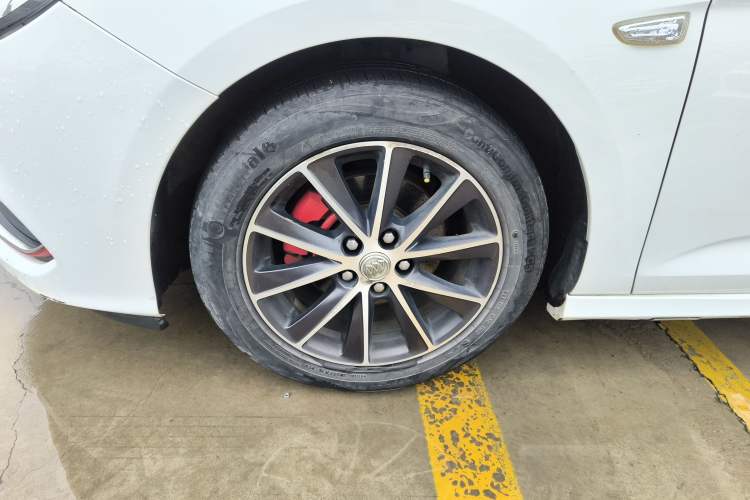 Used Buick Verano 2016 Hatchback GS 20T Dual-Clutch Passionate Sporty Model
