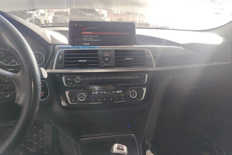 Used BMW 3 Series 2019 320Li Fashion Model
