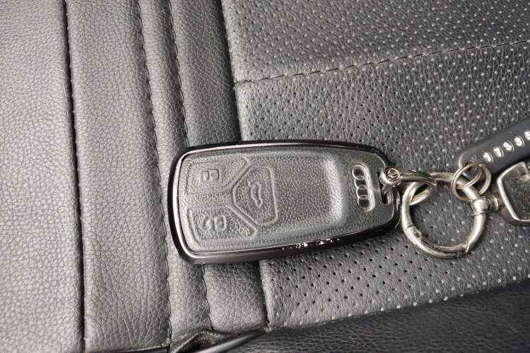 Used Audi Q5L 2022 40T Fashionable and Dynamic Model