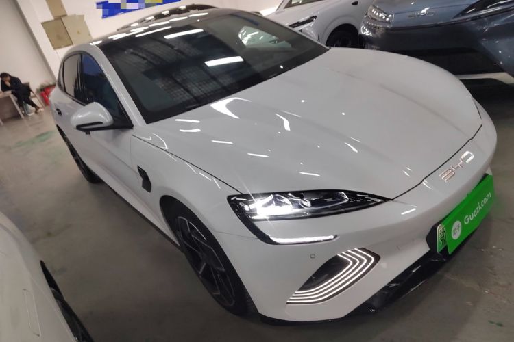 Used BYD Seal 2022 700 km Long-Range Rear-Wheel-Drive Version
