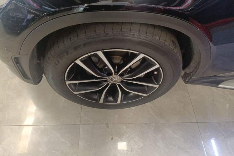 Used Mercedes-Benz GLC 2020 Facelift GLC 300 L 4MATIC Dynamic Edition
