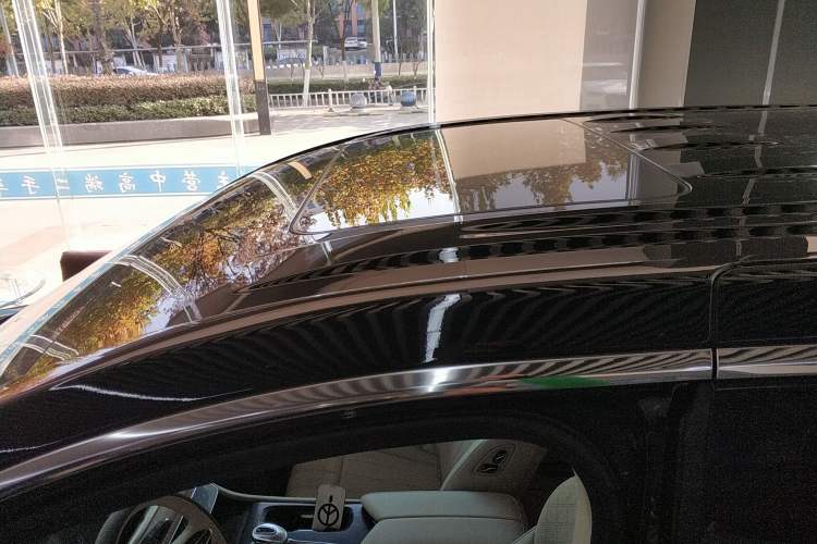 Used VOYAH Dream 2024 PHEV Extended-Range Premium Edition