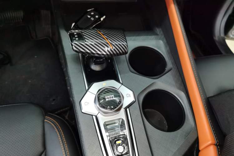 Used Changan UNI-V 2022 1.5T Prestige Version
