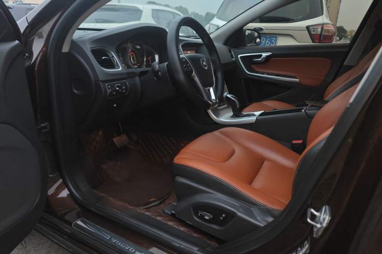 Used Volvo S60 2017 S60L T4 Smart Range Edition