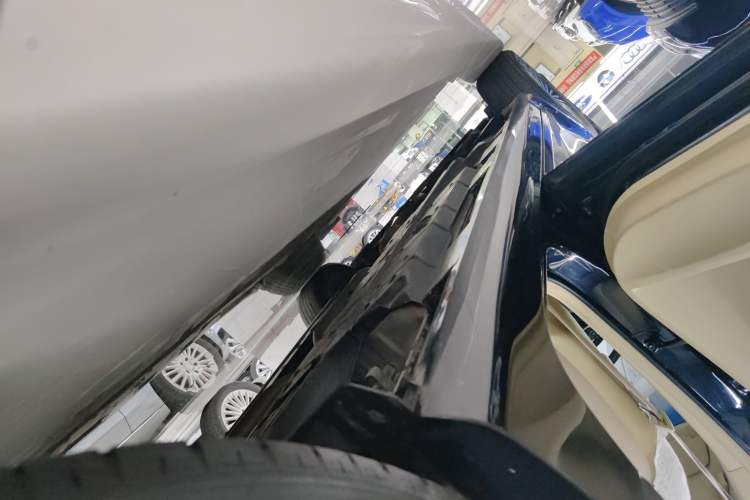 Used Toyota Camry 2015 Dual-Engine 2.5 HG Luxury Navigation Edition
