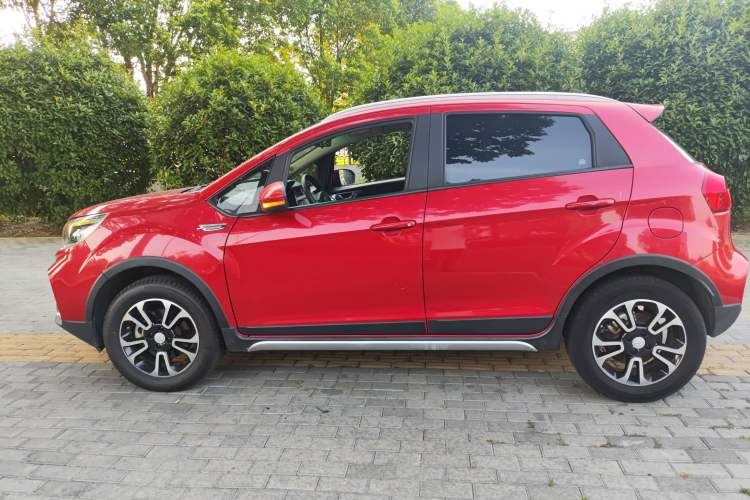 Used Geely Auto Vision X3 2017 1.5L Manual Elite Model
