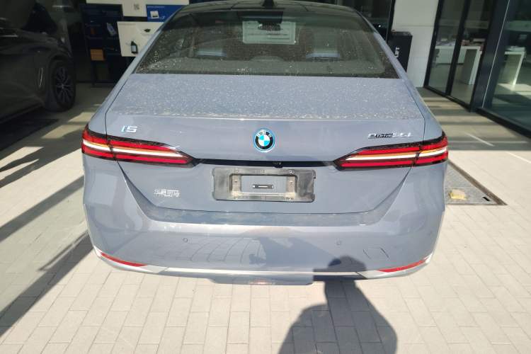 Used BMW i5 2024 eDrive 35L Prestige Luxury Package