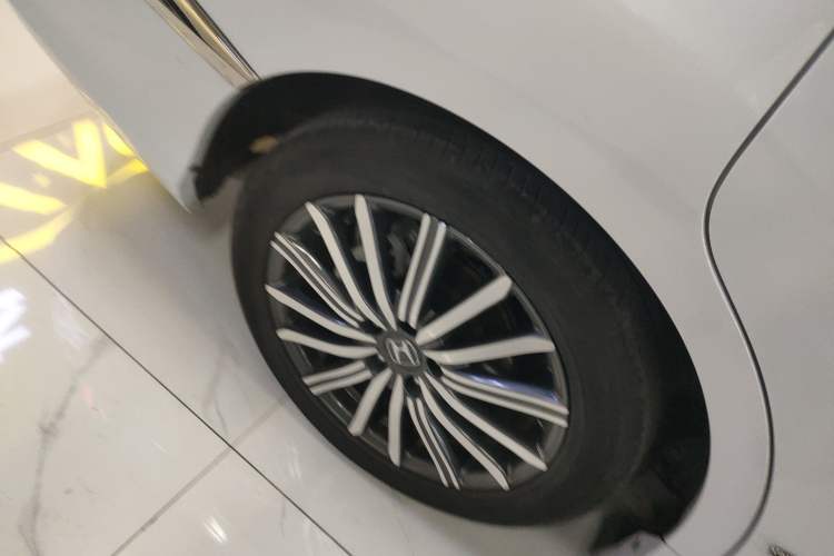 Used Honda Elysion 2024 2.0L eHEV Ultimate Edition
