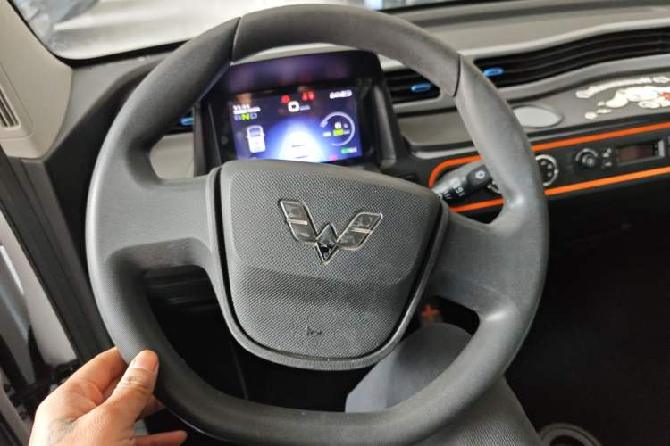 Used Wuling Hongguang MINIEV 2022 Zizai Version Lithium Iron Phosphate
