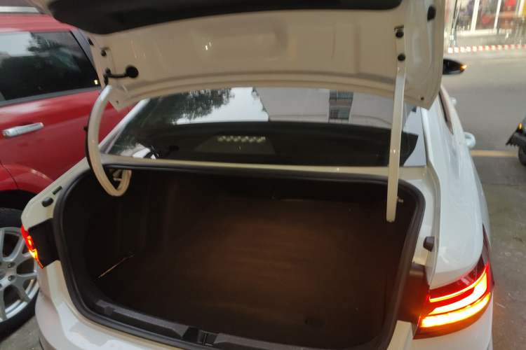 Used Volkswagen Lavida 2024 1.5L Automatic DeYi Edition
