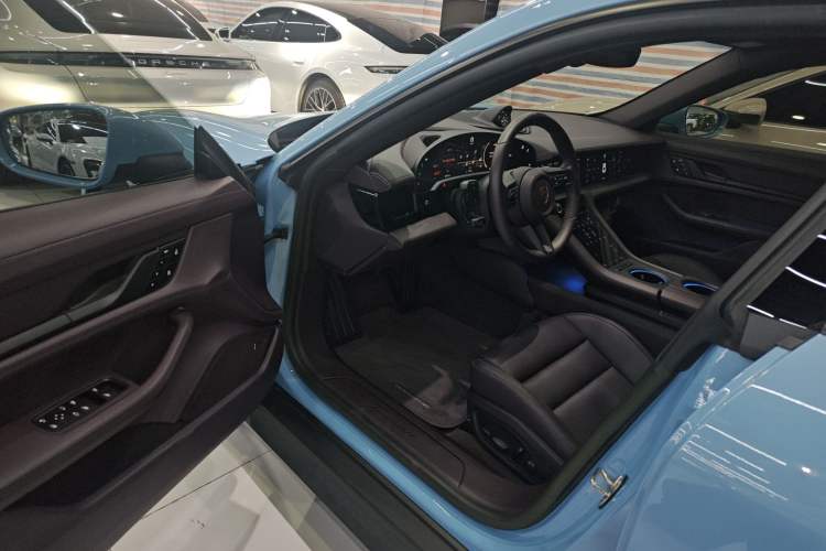 Used Porsche Taycan 2022 Taycan
