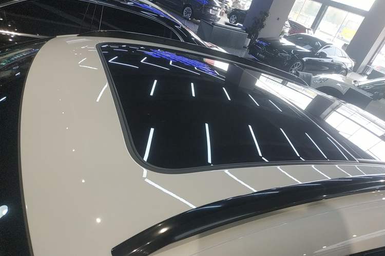 Used Porsche Macan 2023 Macan 2.0T