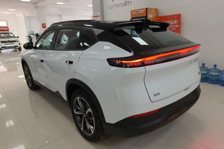 Used  06 2025 Model 520km